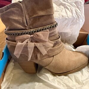 pop Taupe Suede-Look Ankle Boots with Bow & Chain